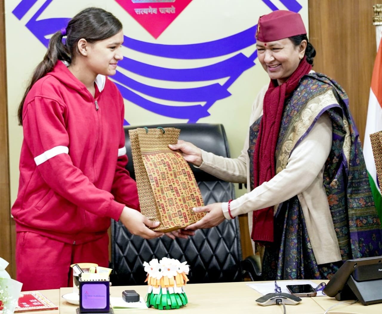 शिक्षा और सशक्तिकरण पर मुख्य सचिव राधा रतूड़ी का जोर