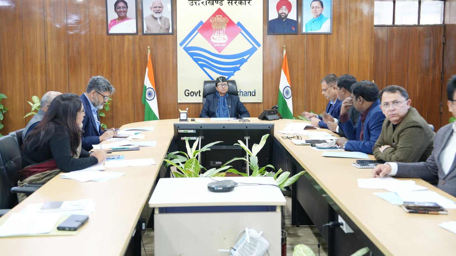 मुख्य सचिव श्रीमती राधा रतूड़ी ने उत्तराखण्ड अर्बन डेवलपमेंट एजेंसी (यूयूएसडीए) की उच्चाधिकार प्राप्त समिति की बैठक की