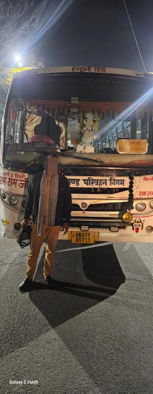 शराब के नशे में लापरवाही से वाहन चलाना पड़ा भारी, दो चालक गिरफ्तार