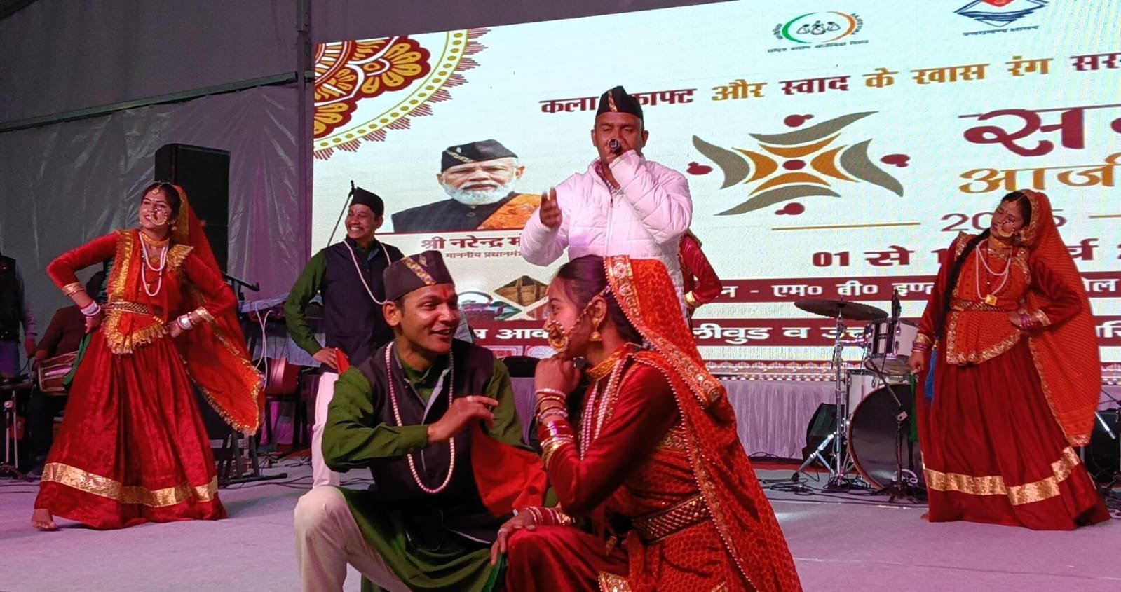 हल्द्वानी के एमबी इन्टर कालेज मैदान में 10 दिवशीय सरस आजीविका मेले का शुभारंम