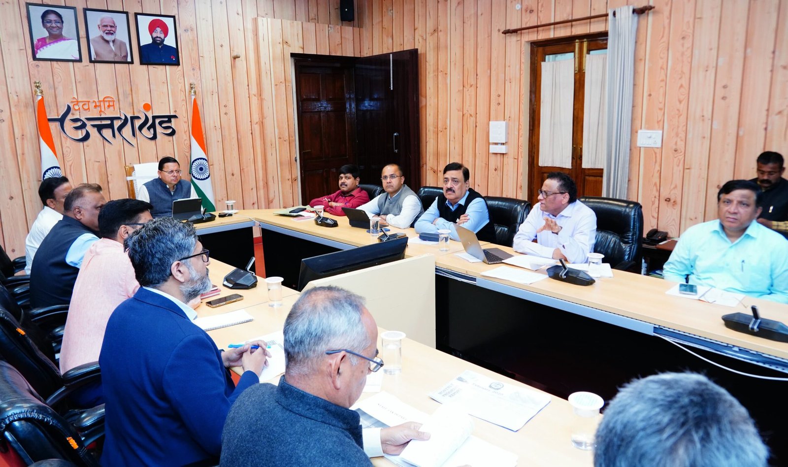 राज्य के आय के संसाधन बढ़ाने के लिए आर्थिक विकास की रूपरेखा तैयार की जाए।