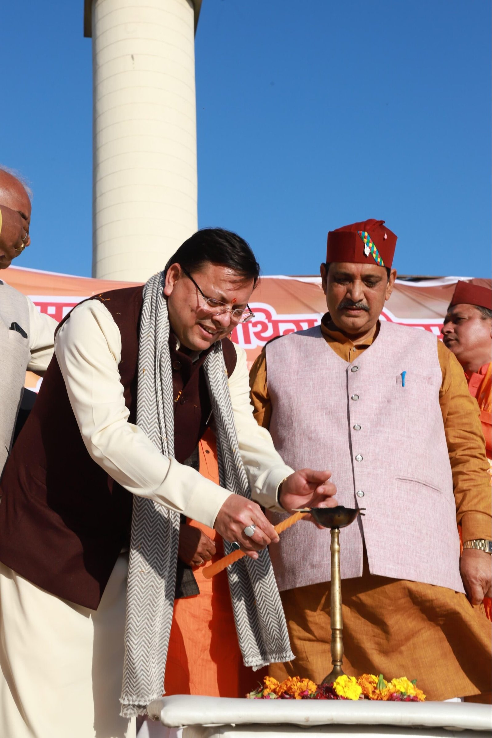 उत्तराखंड की संस्कृति और विकास पर जोर: सीएम धामी ने उत्तरैणी-मकरैंण महोत्सव में रखी अपनी बात