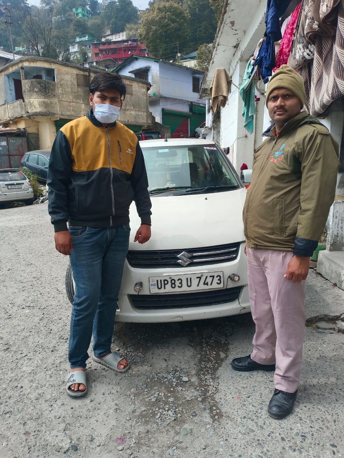 शराब के नशे में वाहन चला रहा चालक गिरफ्तार, सवारियों पर भी कार्रवाई