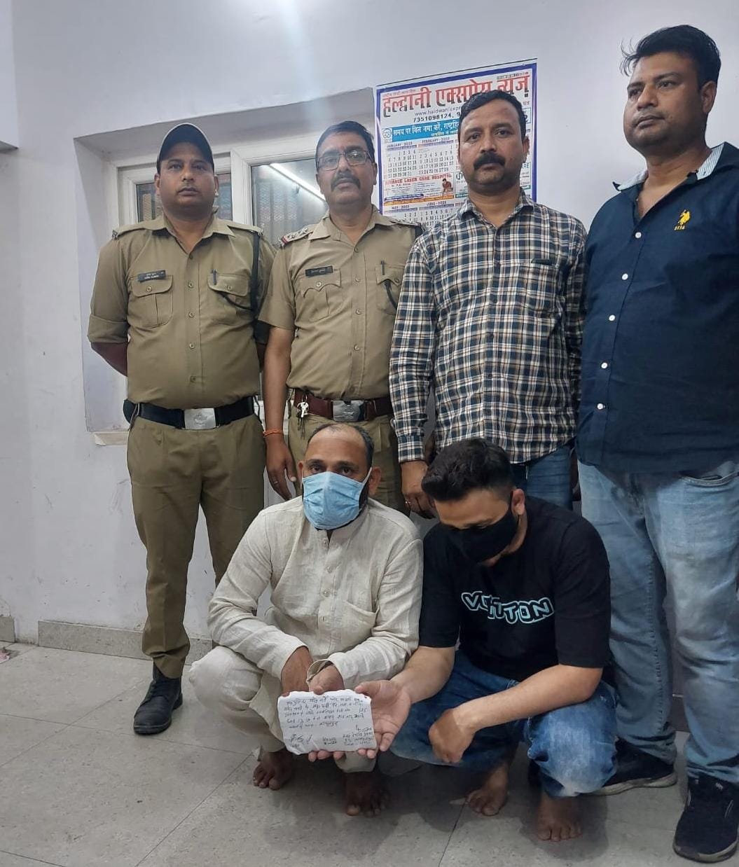नैनीताल पुलिस की सट्टेबाजों पर बड़ी कार्रवाई: दो गिरफ्तार, एक लाख रुपये बरामद