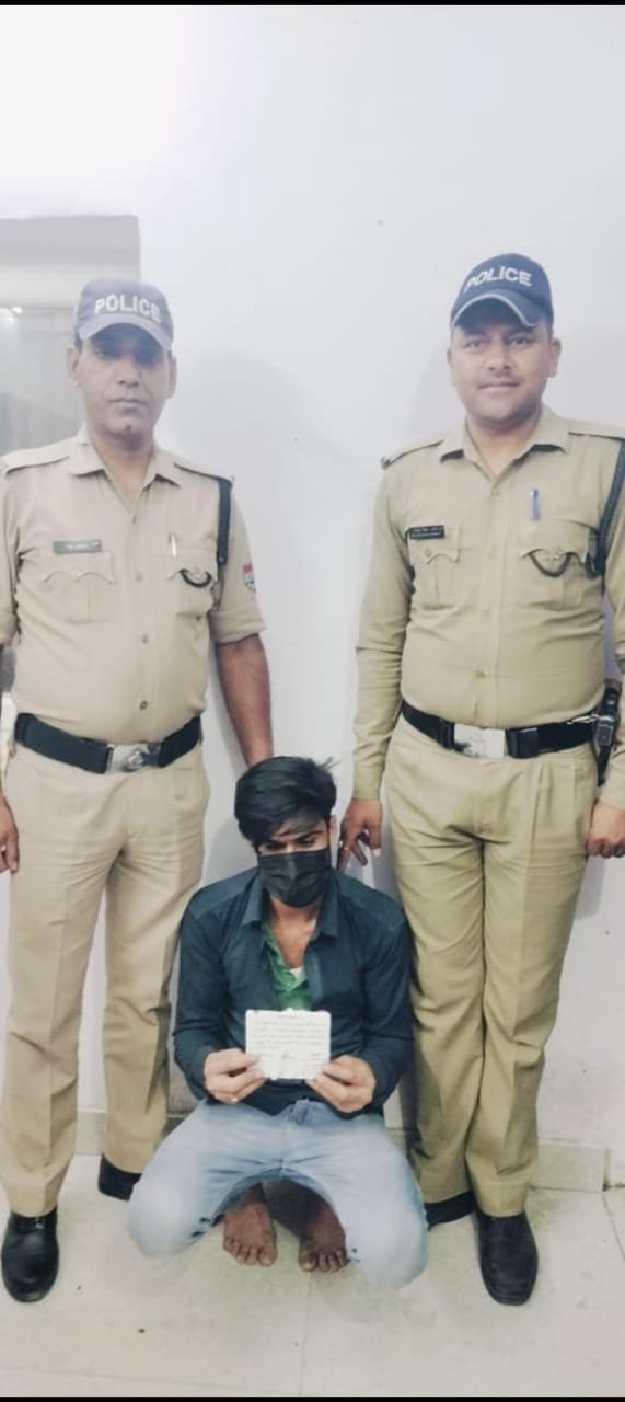 सट्टे की खाई-बाड़ी करते अलग अलग मामलों 03 सटोरियों को बनभूलपुरा पुलिस ने किया गिरफ्तार*