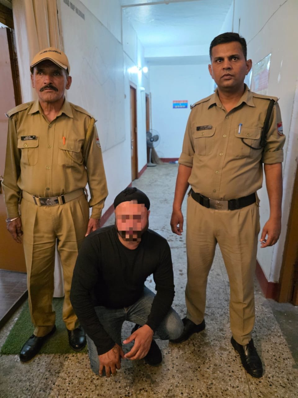 काफी समय से फरार चल रहे अभियुक्त को नैनीताल पुलिस ने किया गिरफ्तार,*