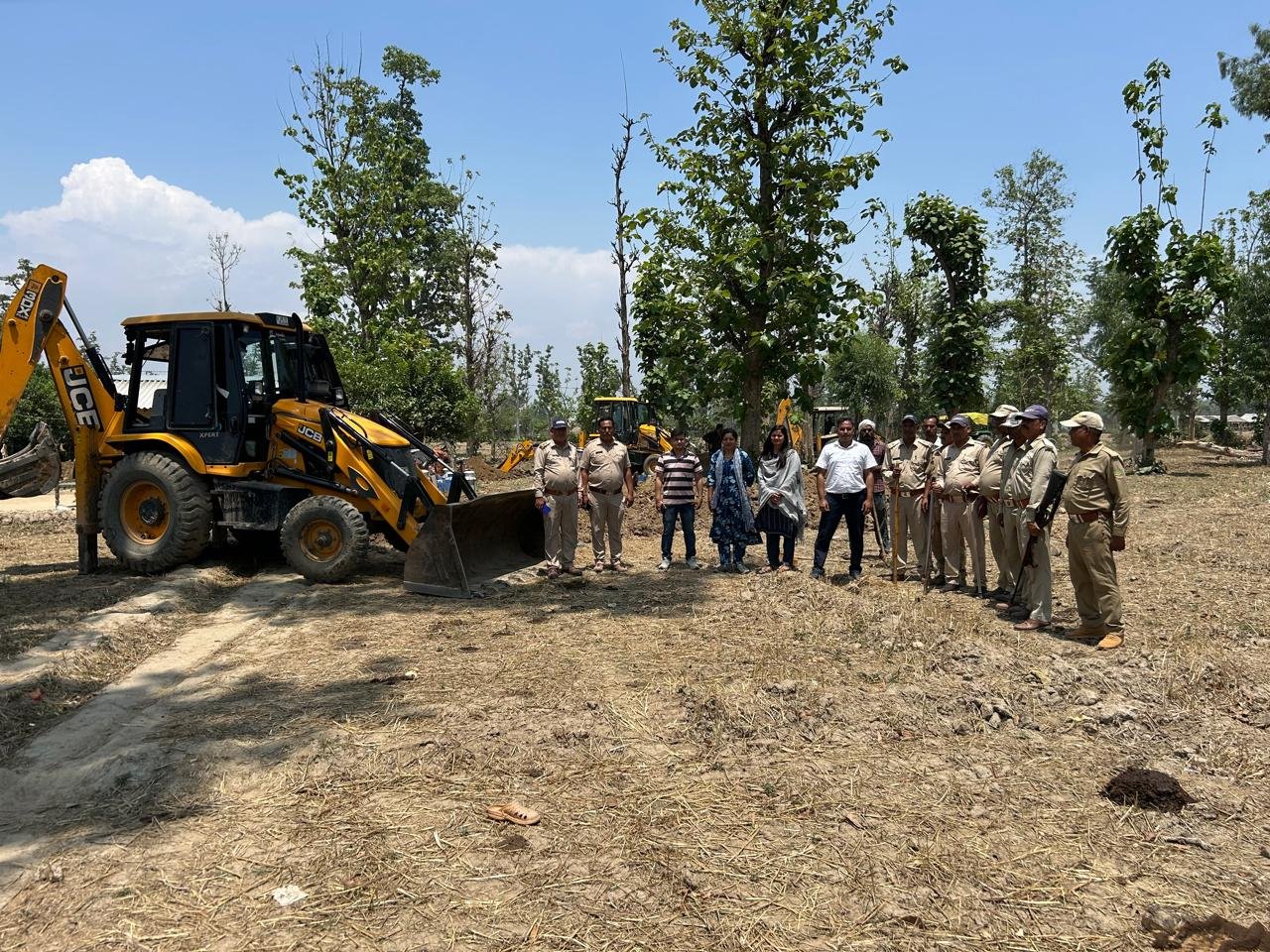 “कुमुगडार आरक्षित वन क्षेत्र से हटाया गया अतिक्रमण, वन विभाग ने वापस ली 15 हेक्टेयर भूमि”