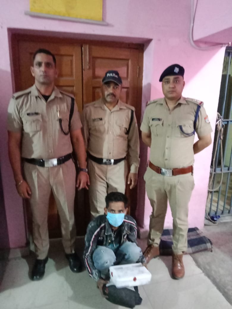 नशा मुक्त नैनीताल की मुहिम को सफलता, 30 नशीले इंजेक्शन के साथ एक गिरफ्तार।