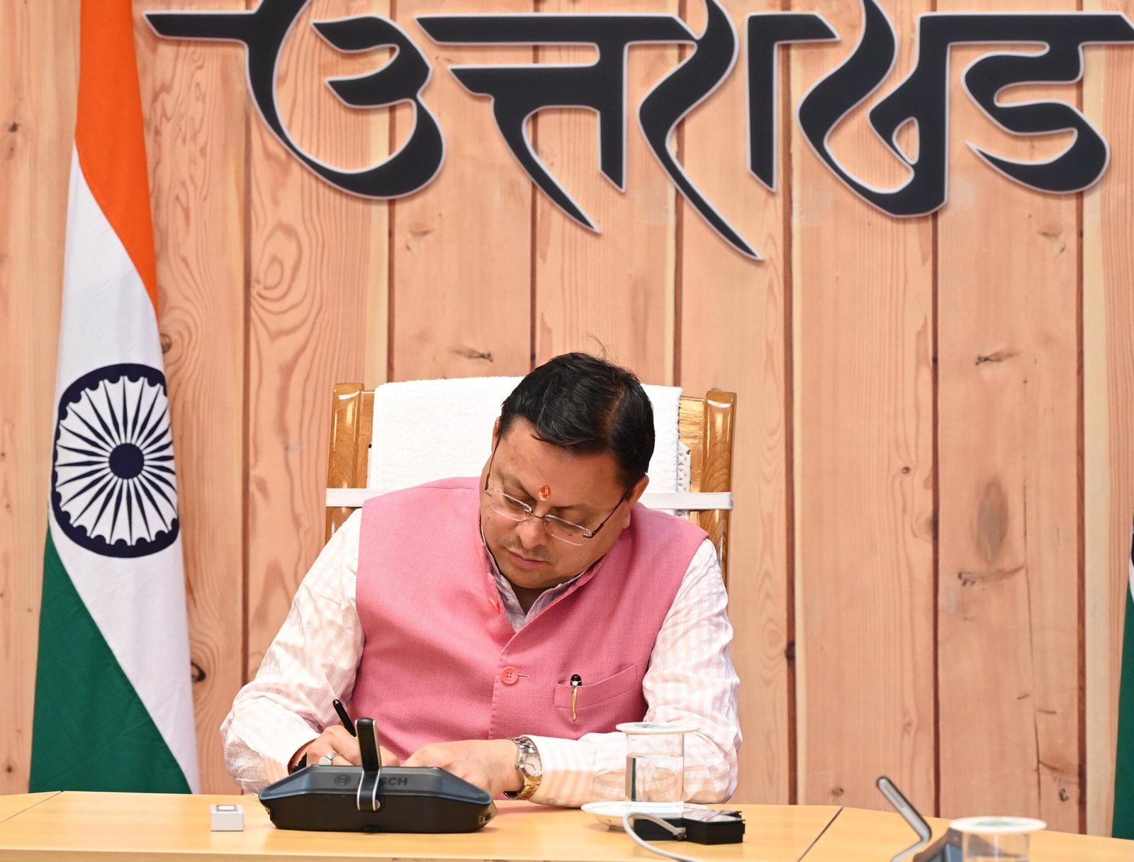 मुख्यमंत्री ने सुना ‘मन की बात’ का 123वां संस्करण, प्रधानमंत्री के संदेशों को बताया प्रेरणास्रोत
