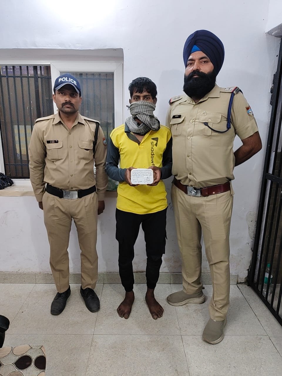 बनभूलपुरा पुलिस ने एक युवक को स्मैक के साथ किया गिरफ्तार।