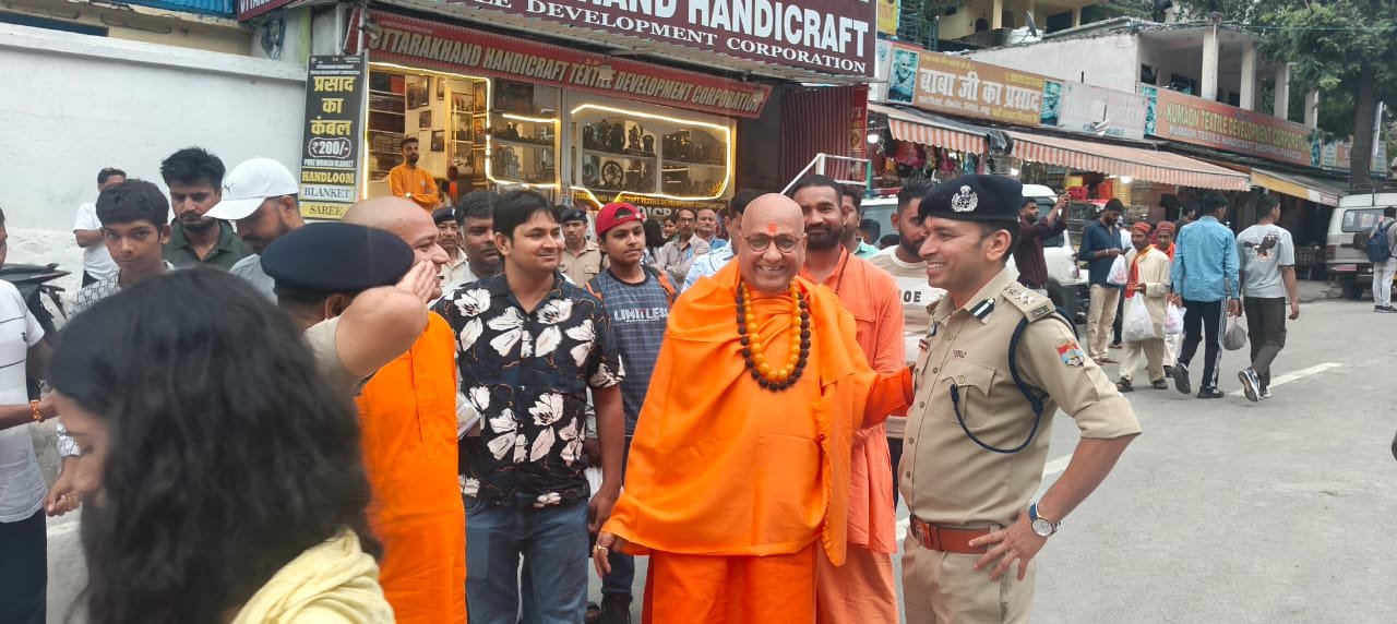 कैंची धाम मेला- सुरक्षा एवं व्यवस्था को लेकर नैनीताल पुलिस सतर्क, SSP NAINITAL मौके पर कर रहे मॉनिटरिंग*