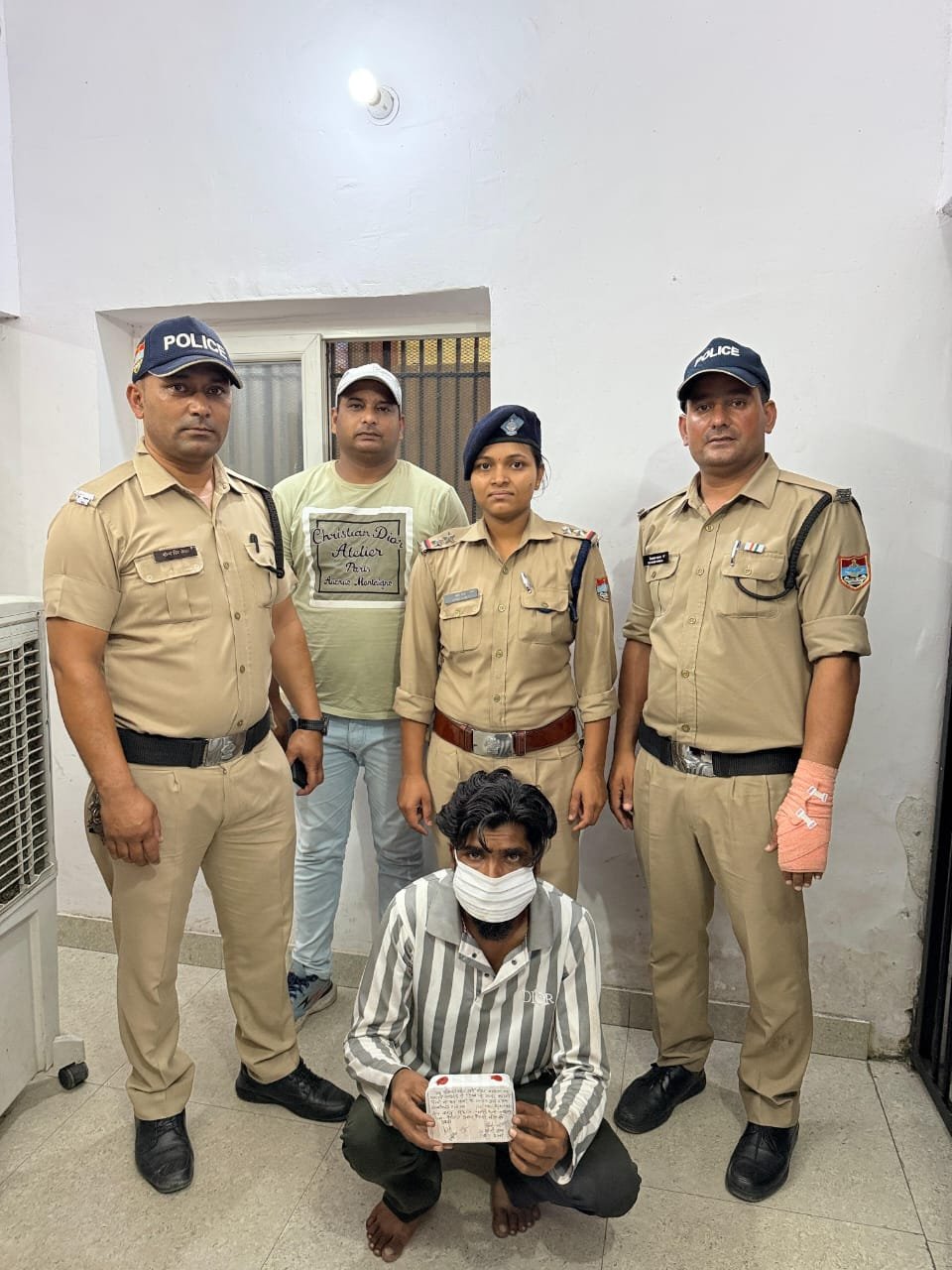 पंचायत चुनाव से पहले पुलिस की नशे पर चोट – तस्करों की धरपकड़ तेज।