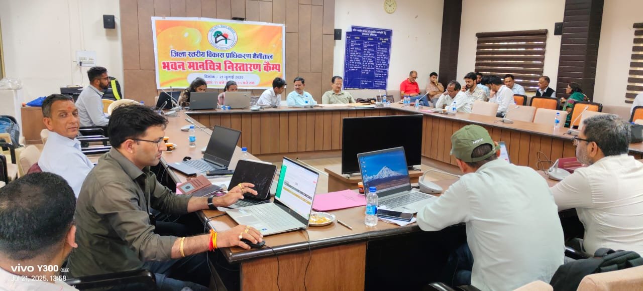 नक्शा स्वीकृति में अब नहीं होगी देरी, शिविर में मिले त्वरित निर्णय।