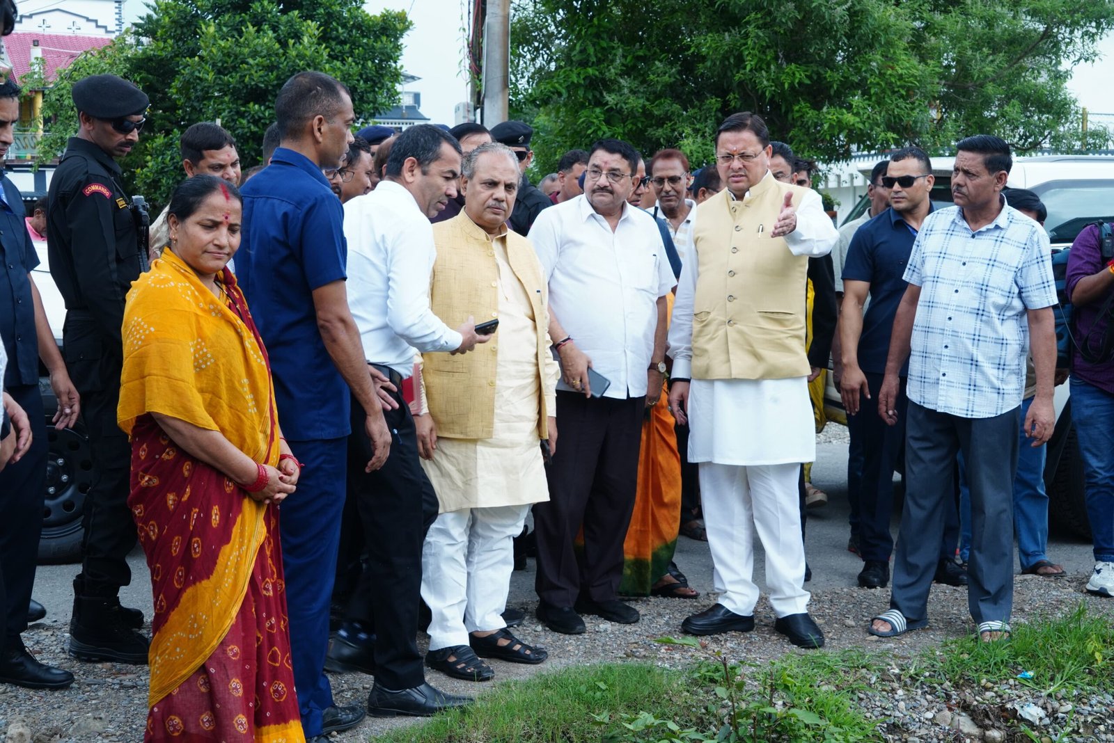 मुख्यमंत्री  पुष्कर सिंह धामी ने देहरादून के अतिवृष्टि प्रभावित क्षेत्रों का किया स्थलीय निरीक्षण