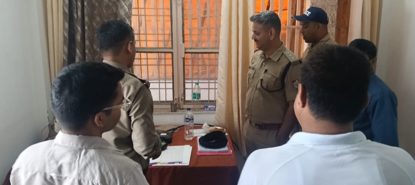 विशेष वायरलेस व्यवस्था से मजबूत हुआ नैनीताल का संचार तंत्र – निर्बाध चुनाव संचालन में मिल रही मदद