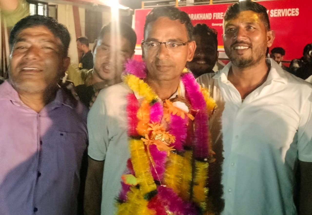 दूल्हेपुरी से नरेंद्र सिंह रावत उर्फ ‘नरू’ बीडीसी सदस्य निर्वाचित