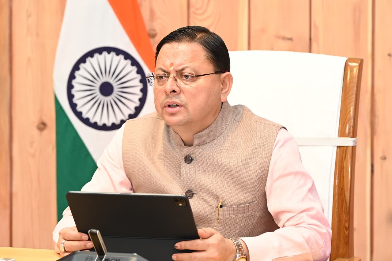 बादल फटने की घटनाओं पर मुख्यमंत्री धामी सख्त – जिलाधिकारियों को त्वरित राहत एवं बचाव कार्यों के निर्देश