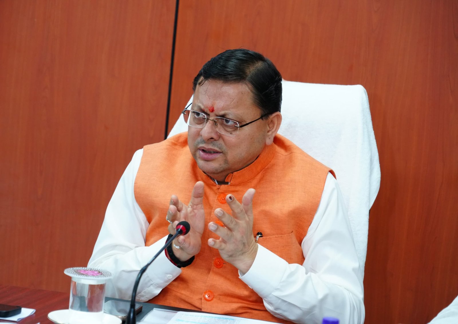 स्यानाचट्टी झील से जल निकासी के प्रयास तेज़, सीएम धामी ने दिए सख़्त निर्देश
