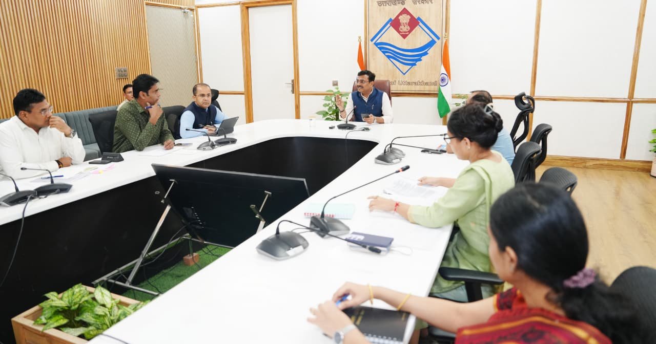 नशा मुक्त समाज के लिए सरकार सख्त, मुख्य सचिव ने मांगा जिलों की कार्यवाही का ब्यौरा”