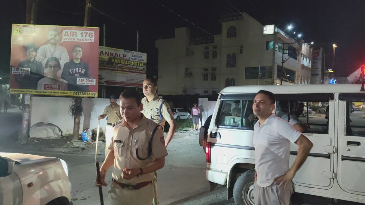 “एसएसपी नैनीताल मीणा का सख़्त ऐक्शन – नशे में वाहन चलाने वाले गिरफ्तार, 18 वाहन सीज”