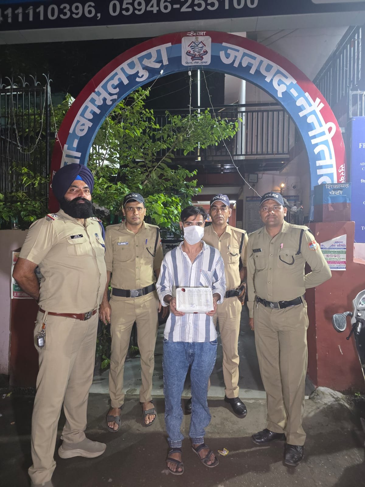 बनभूलपुरा पुलिस की टीम ने एक अभियुक्त को 13480, रू बरामद कर सट्टे की खाई बड़ी करते हुए किया गिरफ्तार।