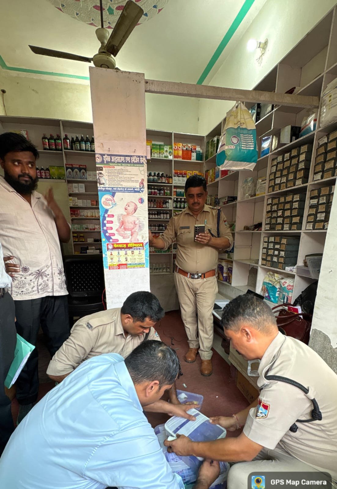 किच्छा में चला बड़ा ड्रग्स ऑपरेशन, NDPS एक्ट में स्टोर स्वामी गिरफ्तार।