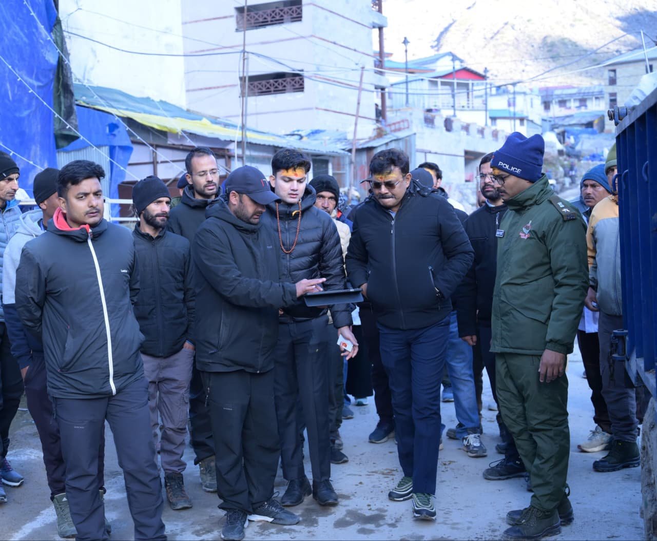 बाबा केदारनाथ के दर्शन कर लिया आशीर्वाद, वर्ष 2026 की यात्रा तैयारियों के दिए निर्देश।