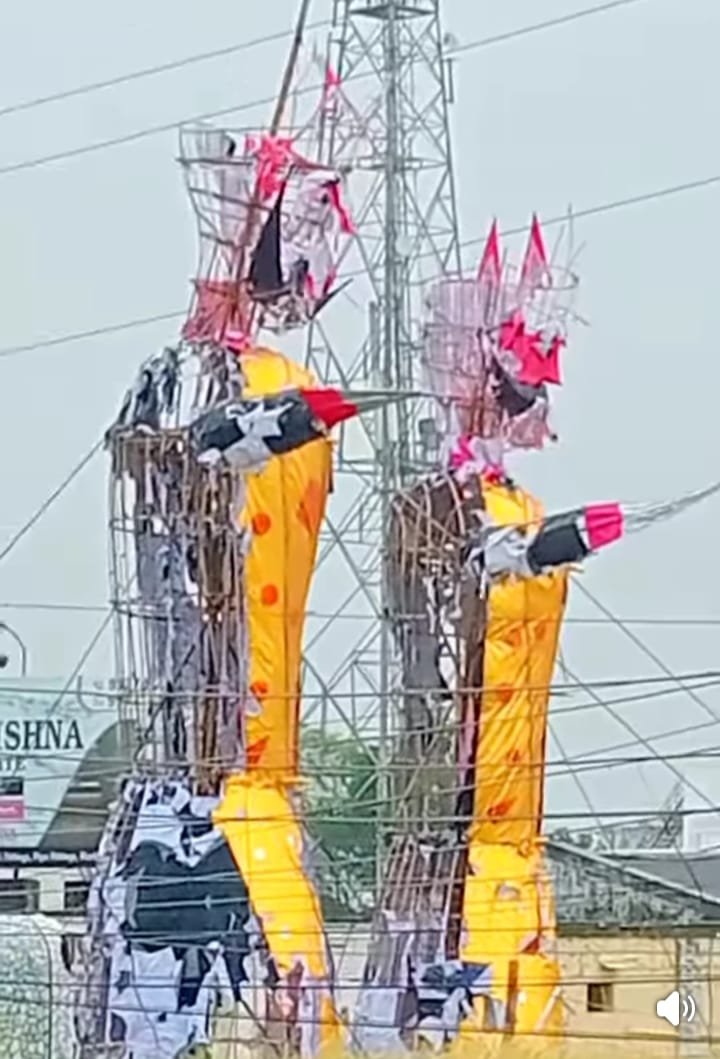 काशीपुर में बारिश ने बिगाड़ी दशहरे की रौनक, पुतले भीगे, मेले में सन्नाटा
