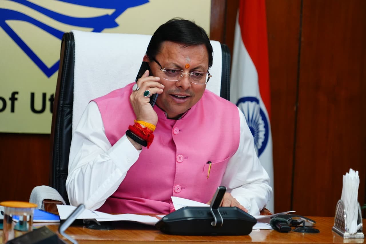 मुख्यमंत्री पुष्कर सिंह धामी का नैनीताल दौरा — आयुर्वेदिक शिक्षा को मिलेगा नया आयाम