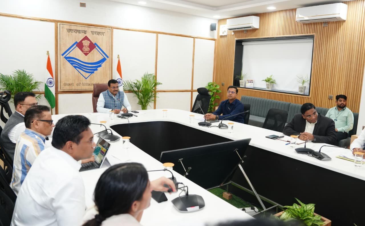 मुख्य सचिव आनंद वर्द्धन ने की कुंभ मेला 2027 की तैयारियों की समीक्षा, फेज-1 के कार्यों को प्राथमिकता देने के निर्देश