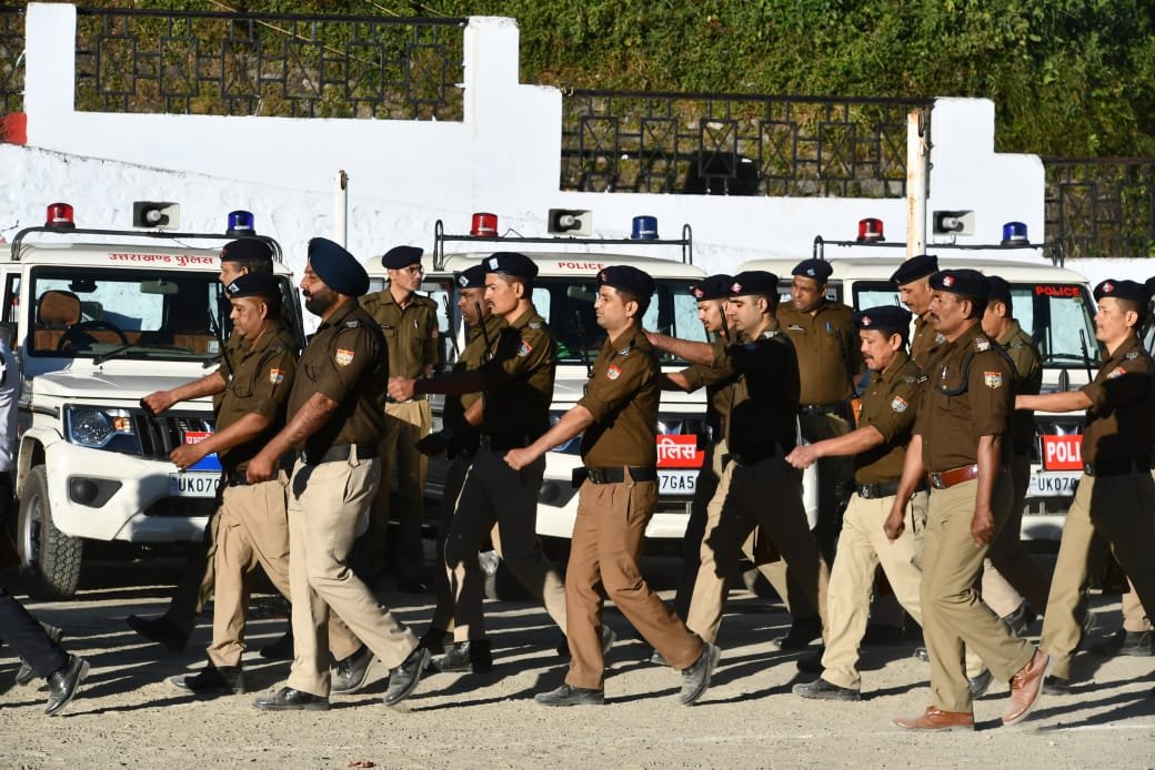 “फिट जवान, मजबूत पुलिसिंग” — पुलिस लाइन नैनीताल में एसएसपी डॉ. मंजूनाथ टीसी की अगुवाई में दमदार साप्ताहिक परेड