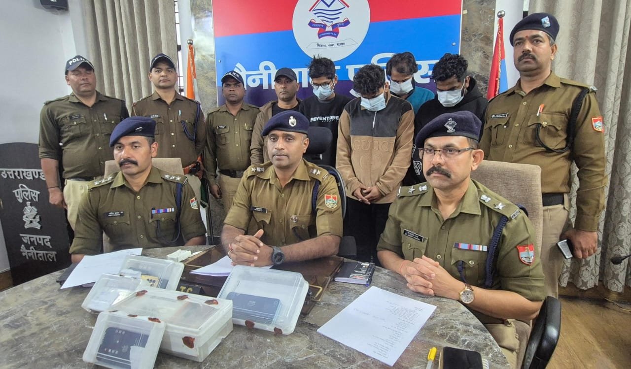 SSP मंजूनाथ टी.सी. के कड़े निर्देशों पर नैनीताल पुलिस की बड़ी कार्रवाई — अंतरराज्यीय साइबर फ्रॉड गैंग का भंडाफोड़, 4 आरोपी गिरफ्तार