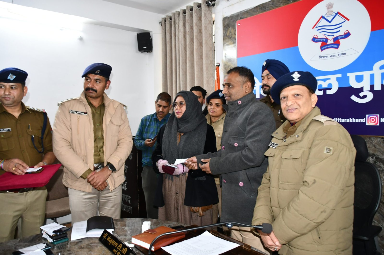 नववर्ष से पहले SSP नैनीताल का तोहफा, 206 फरियादियों के चेहरे पर लौटी मुस्कान