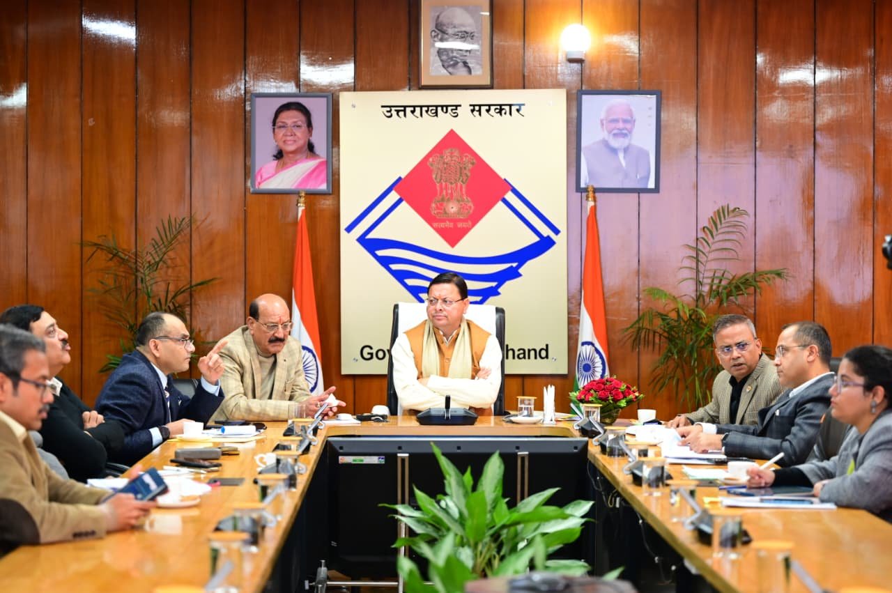 कारागार विकास बोर्ड बैठक में सीएम धामी के अहम निर्देश