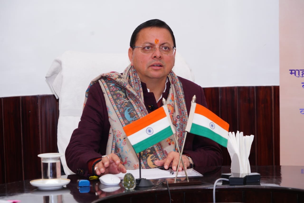 समाज कल्याण पेंशन: मुख्यमंत्री धामी ने लाभार्थियों को दी दिसंबर माह की किश्त