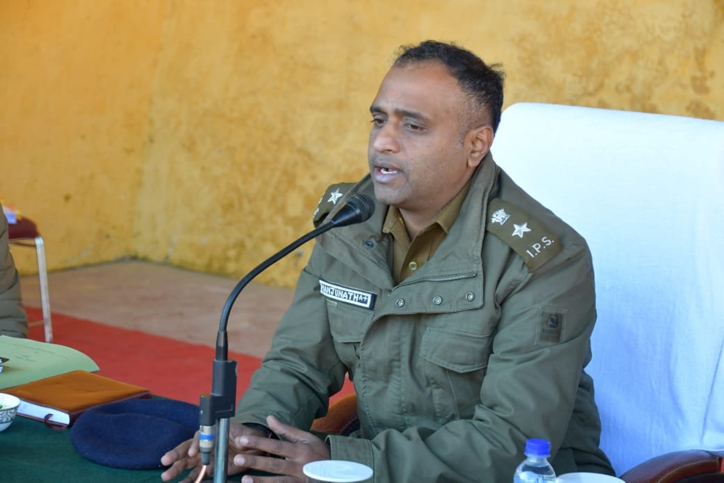 हल्द्वानी पनचक्की रोड हादसा: SSP मंजूनाथ टीसी का सख़्त एक्शन, ट्रैफिक इंस्पेक्टर लाइन हाज़िर