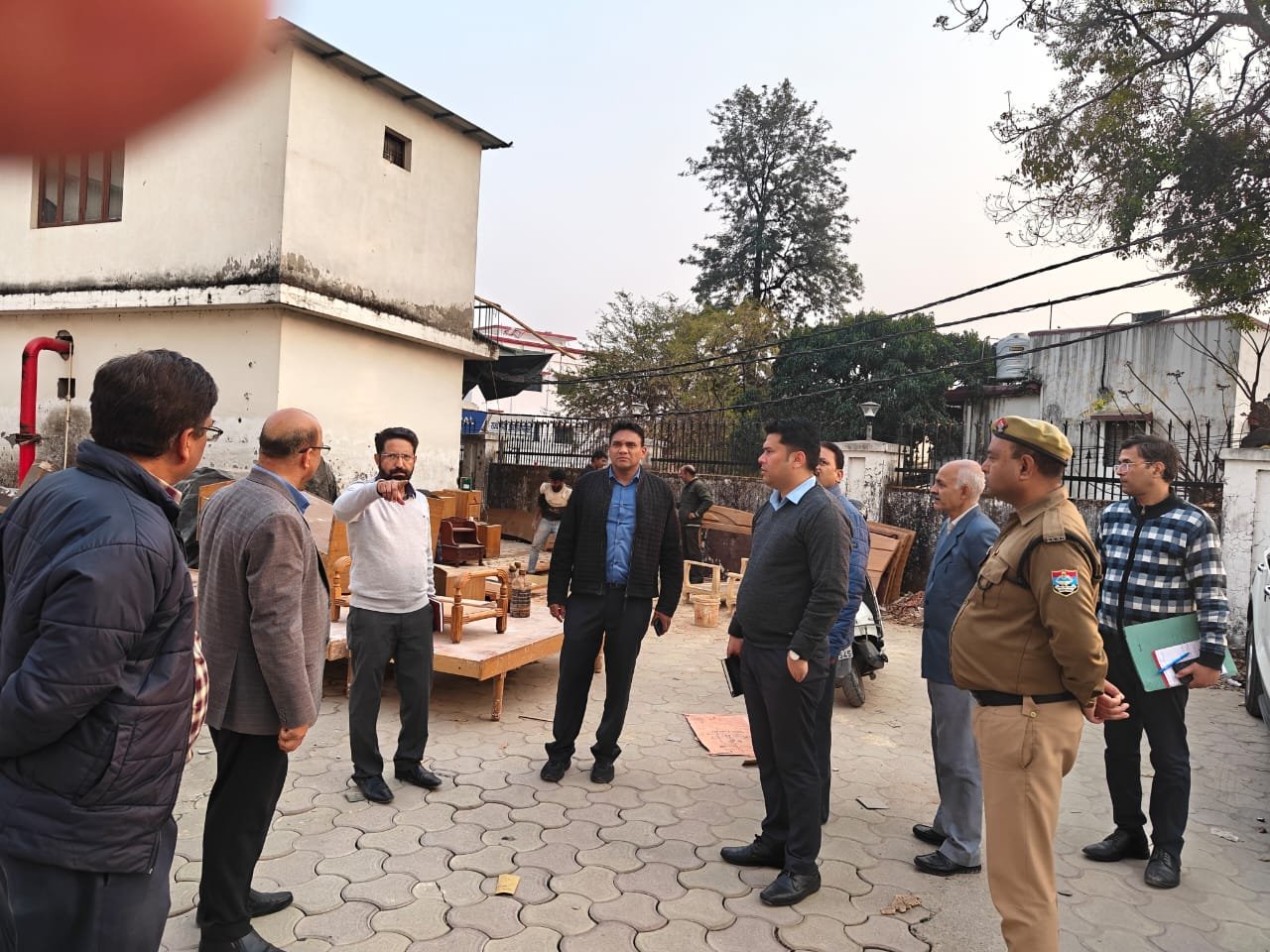 कुंभ से पहले प्रशासन अलर्ट, अतिथि गृहों में सौंदर्यीकरण और फायर सेफ्टी पर जोर