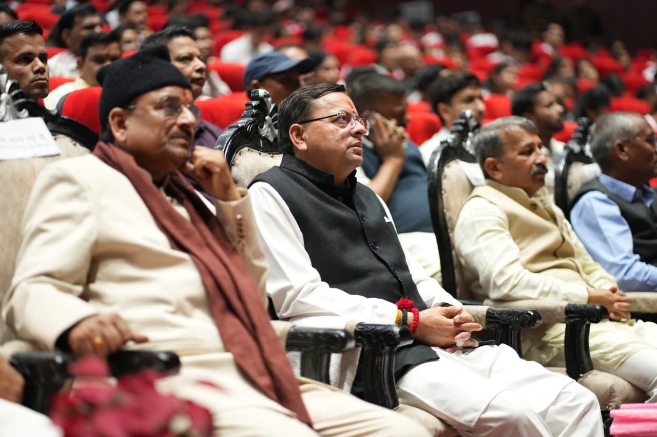 सर्वाइकल कैंसर पर बड़ा वार: पीएम मोदी ने लॉन्च किया एचपीवी अभियान, धामी ने की जागरूकता की अपील