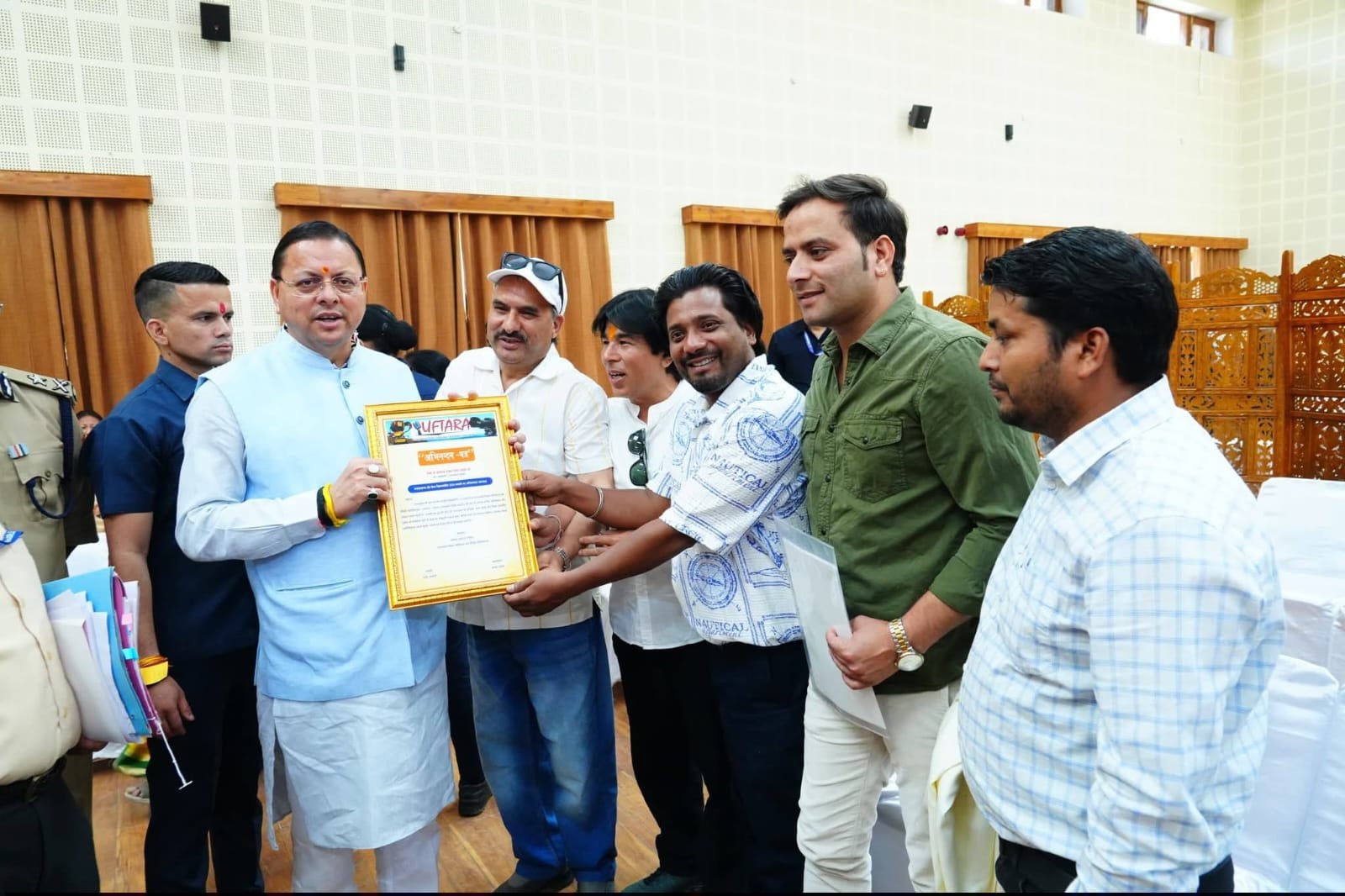 CM धामी का संदेश—लापरवाही नहीं, हर शिकायत का समय पर समाधान।
