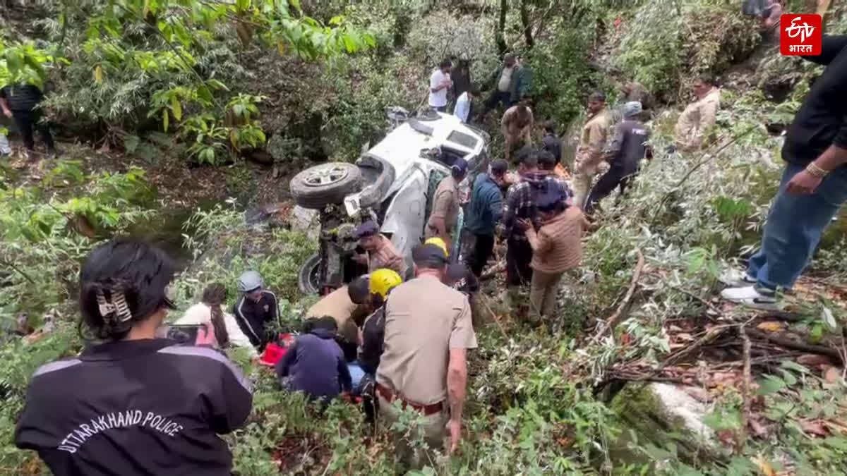 नैनीताल में दर्दनाक सड़क हादसा: कैंची धाम से लौट रही थार खाई में गिरी, एक की मौत