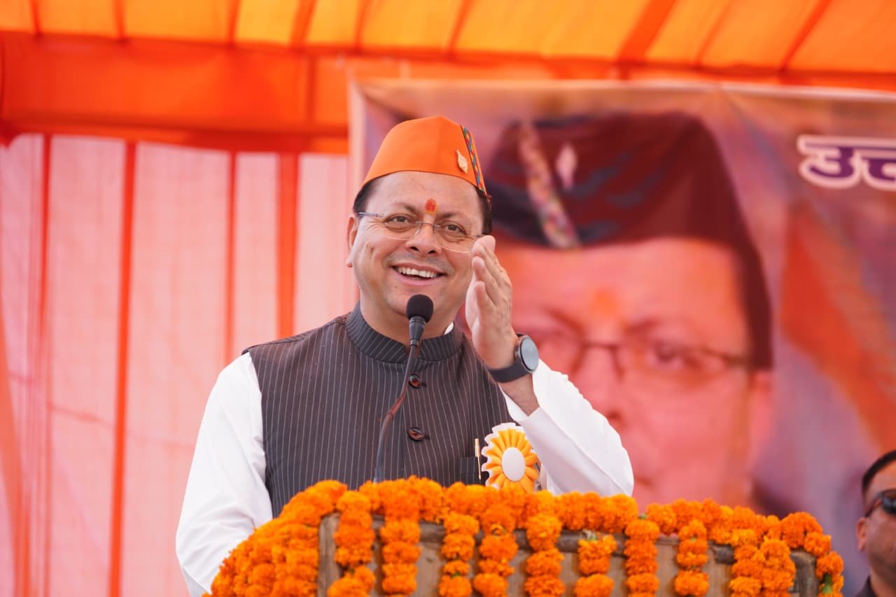 मुख्यमंत्री ने विभिन्न विकास योजनाओं एवं निर्माण कार्यों के लिए प्रदान की ₹ 105 करोड़ की वित्तीय स्वीकृति