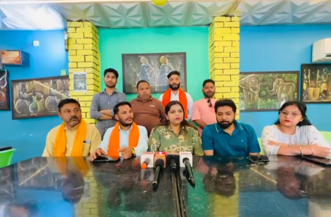 उत्तराखंड में करणी सेना का बड़ा ऐलान, 10 विधानसभा सीटों पर चुनाव लड़ने की तैयारी।