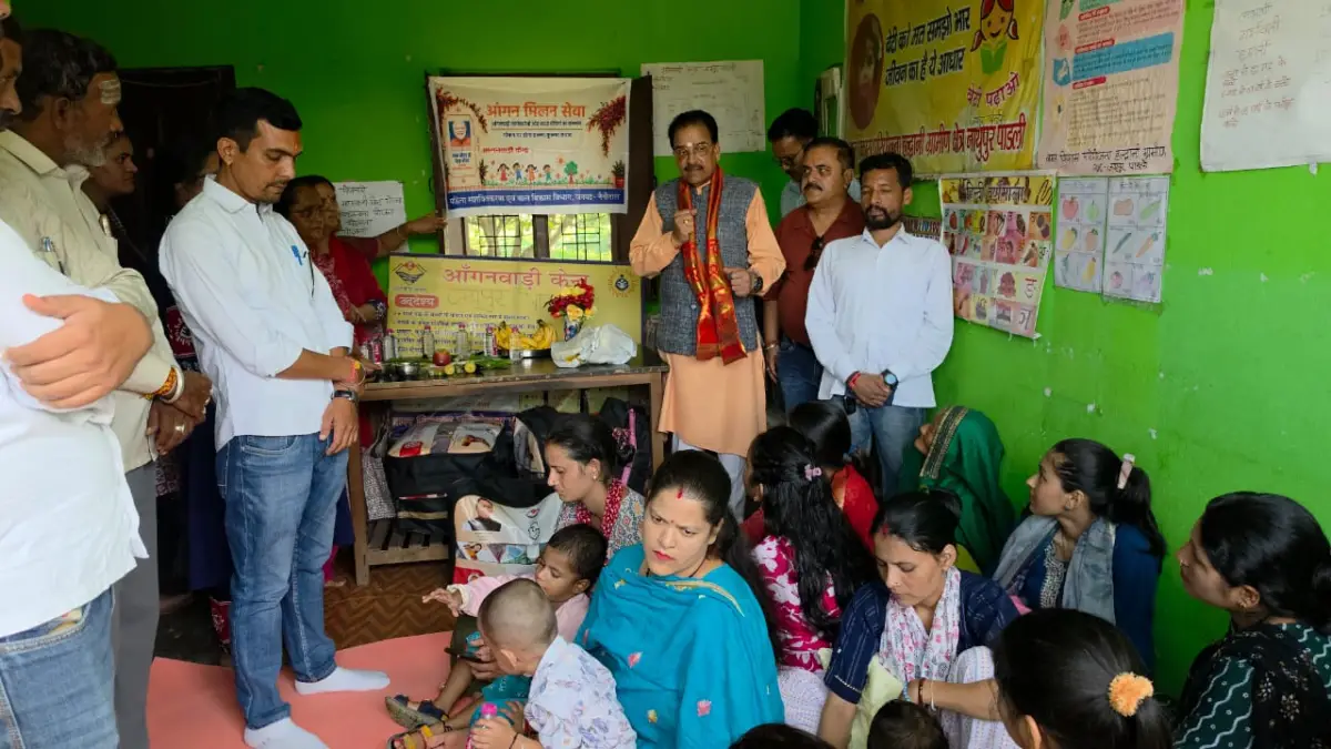 कालाढूंगी के जयपुर पाडली में ‘आंगन का मिलन’ कार्यक्रम, सांसद अजय भट्ट ने योजनाओं की दी जानकारी