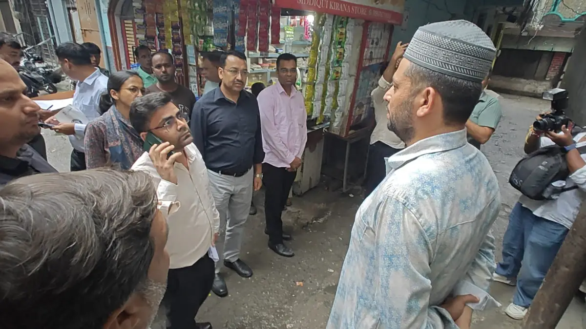 धामी सरकार की सख्ती, प्रदेश में 17 मदरसे सील, 3 ने खुद बंद किया संचालन
