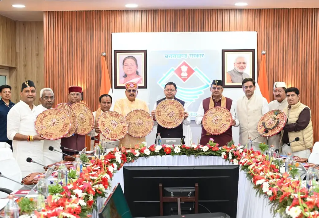 बनबसा में हुई पहली बार धामी कैबिनेट की बैठक, दर्जनों महत्वपूर्ण निर्णयों पर लगी मुहर