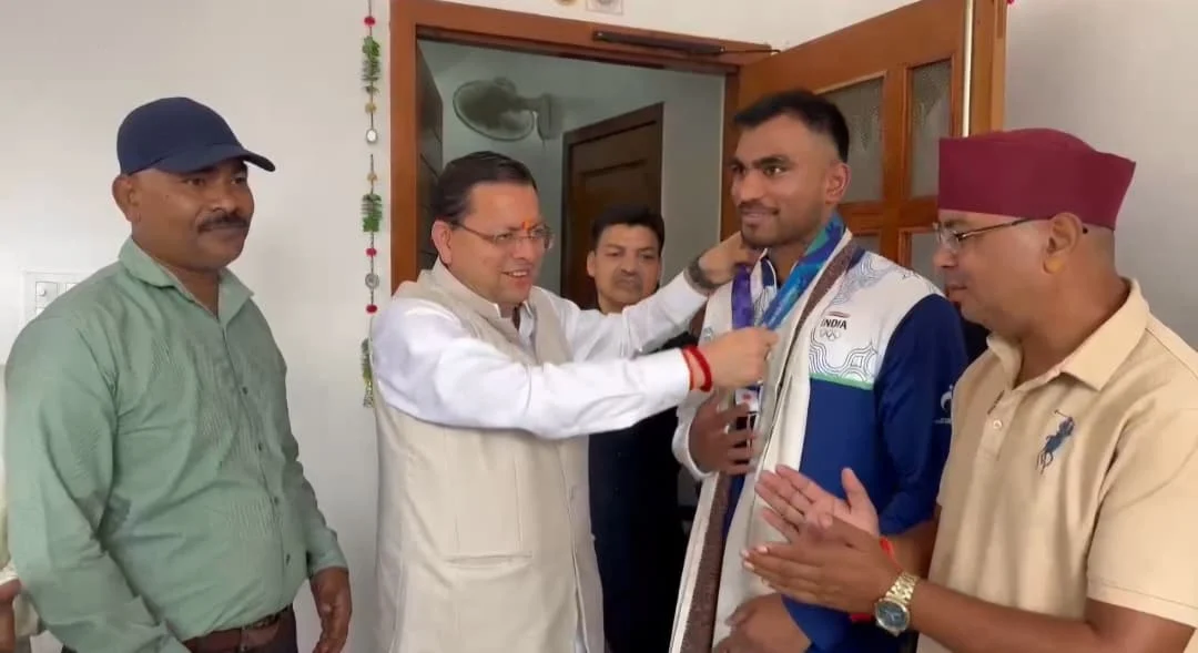 कपिल की कामयाबी पर सीएम धामी ने दी बधाई, बोले- उत्तराखंड को किया गौरवान्वित
